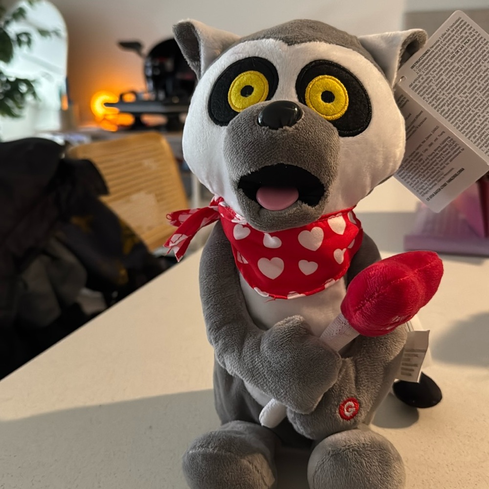 Viral Lemur as seen on TikTok for Valentine’s Day